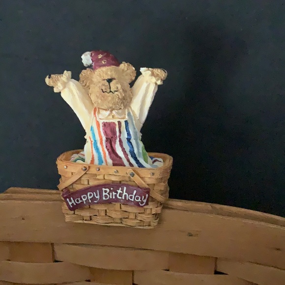 Boyd’s Bear Basket Hanger